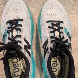 New Balance FuelCell SuperComp Trainer v3 Women's 9.5